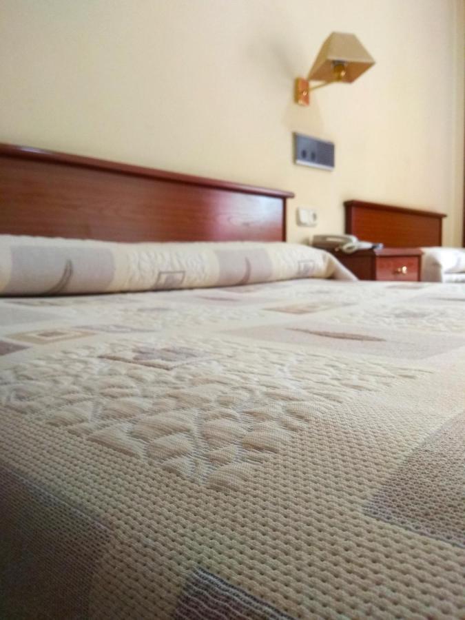 Hotel Capital De Galicia Сантяго де Компостела Екстериор снимка