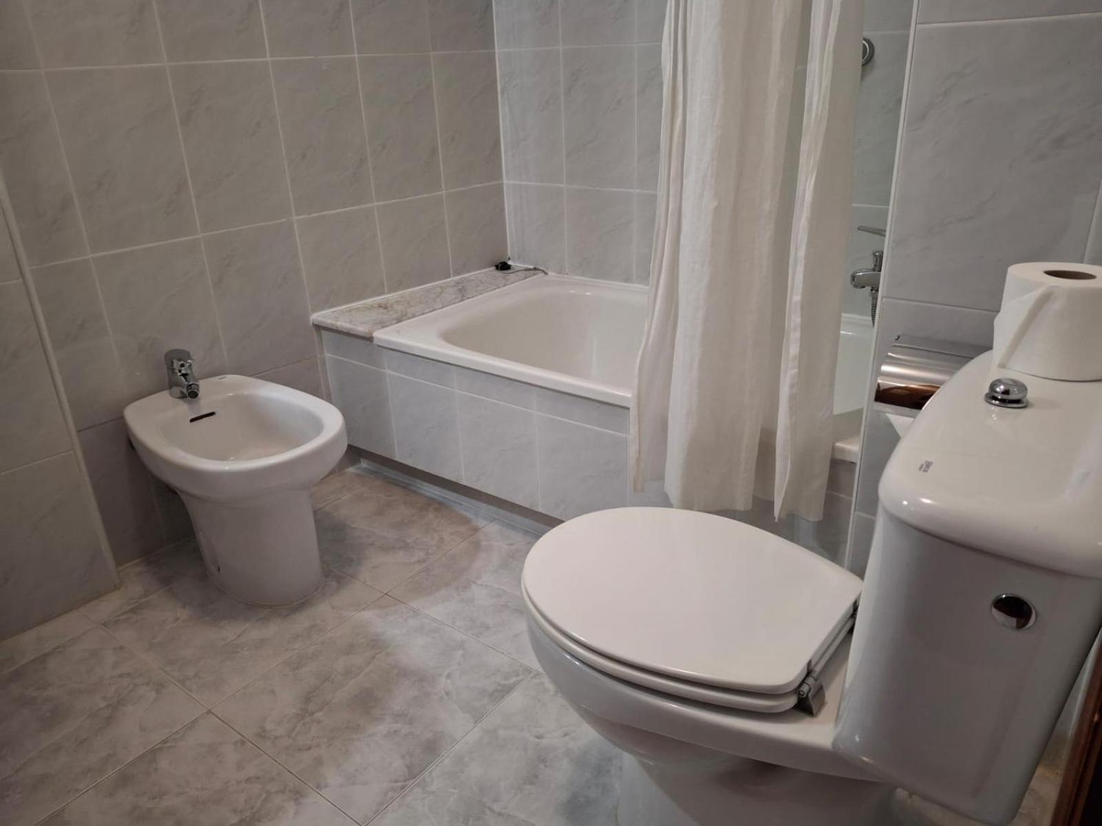 Hotel Capital De Galicia Сантяго де Компостела Екстериор снимка